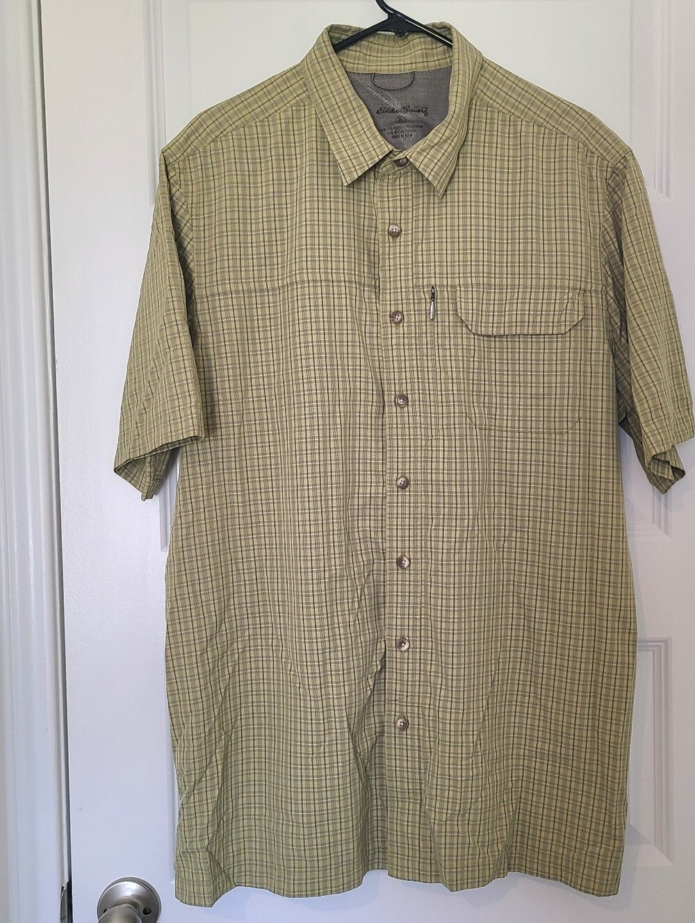 Eddie Bauer Mens Tall XL Short Sleeve Button Up Shirt Light Line Green Gray